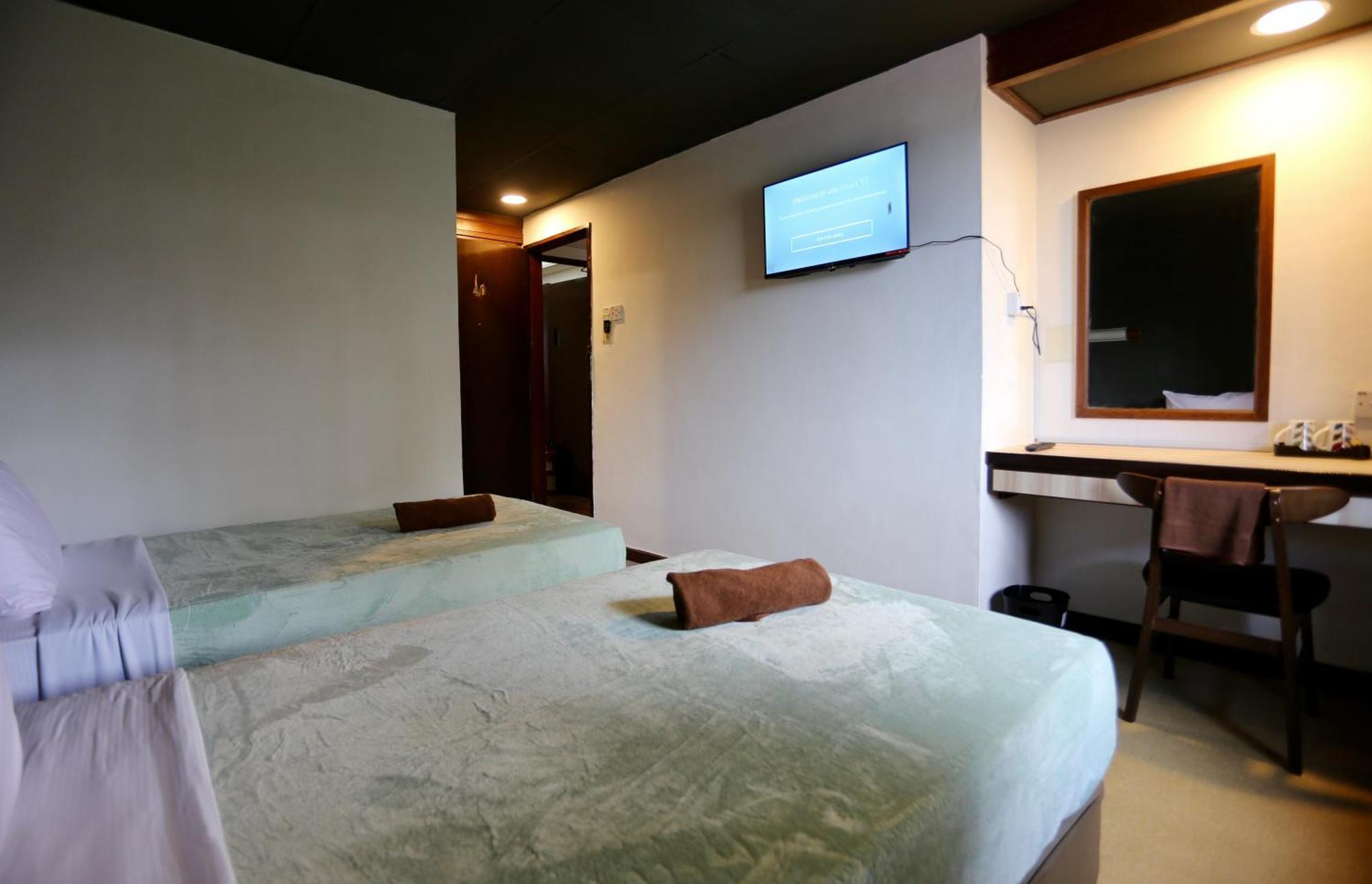 Fata Hotel By Project Borneo Kuching Exteriör bild